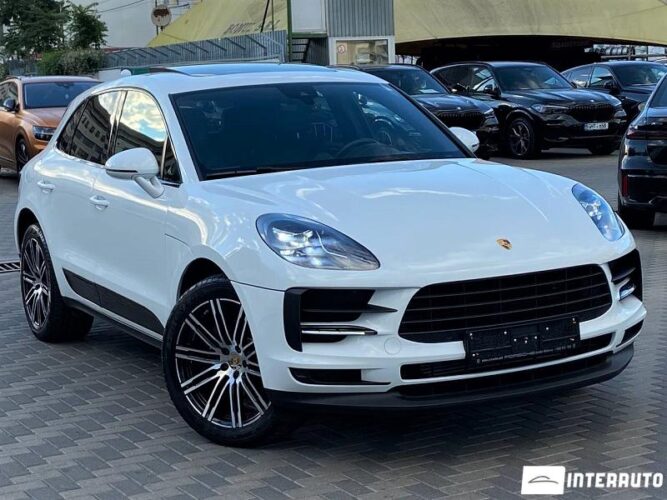 Porsche Macan 36 interauto-car
