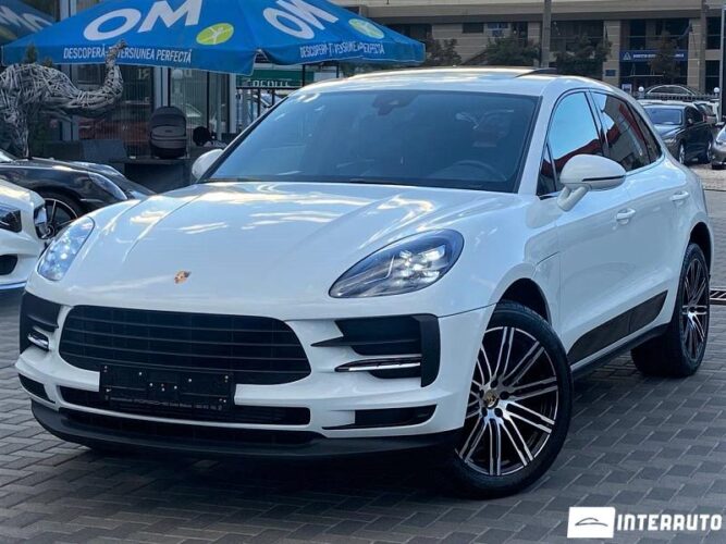 Porsche Macan 34 interauto-car