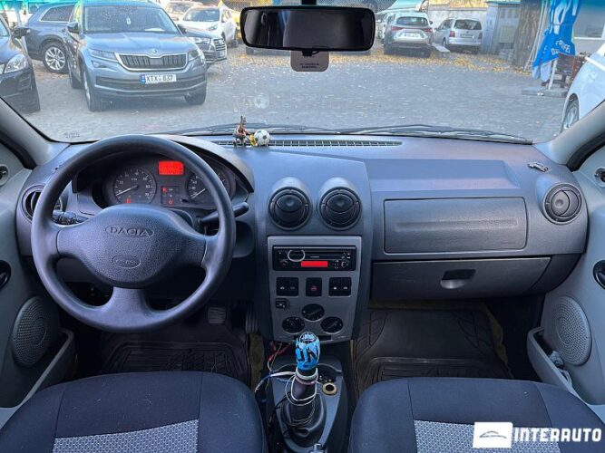 Dacia Logan 31 interauto-car
