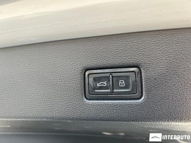 Audi S7 58 interauto-car