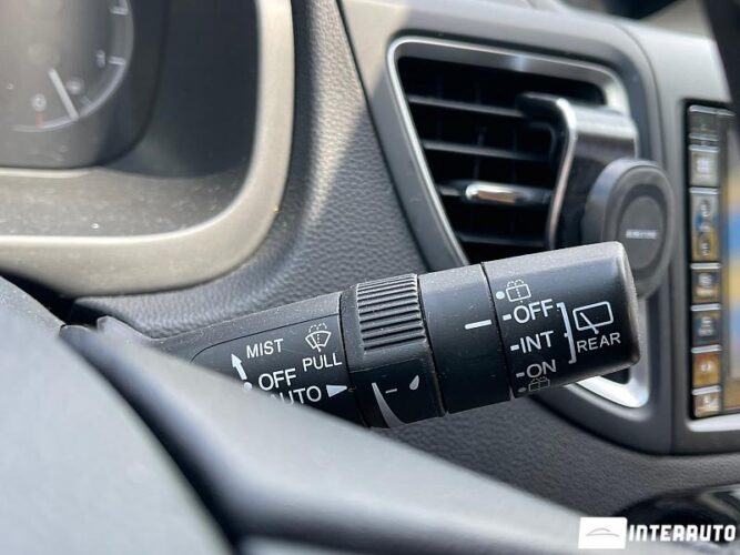 Honda CR-V 40 interauto-car