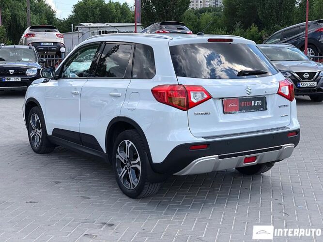 Suzuki Vitara 31 interauto-car