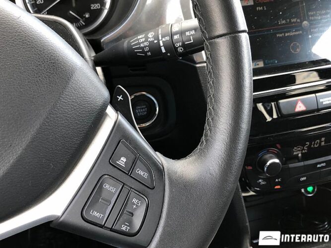 Suzuki Vitara 36 interauto-car