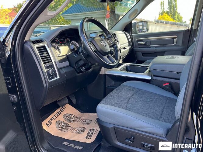 Dodge RAM 34 interauto-car