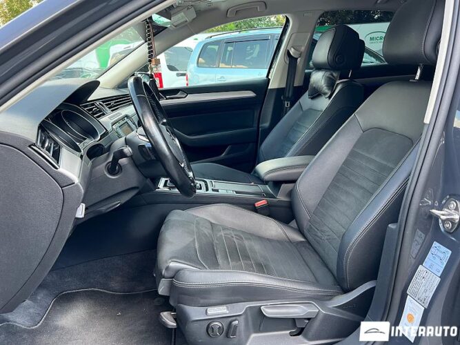 Volkswagen Passat GTE 36 interauto-car