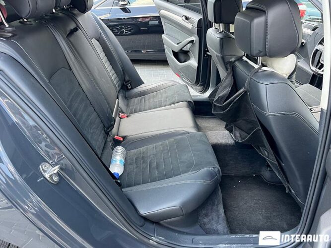 Volkswagen Passat GTE 49 interauto-car