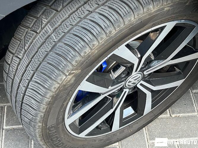 Volkswagen Passat GTE 50 interauto-car