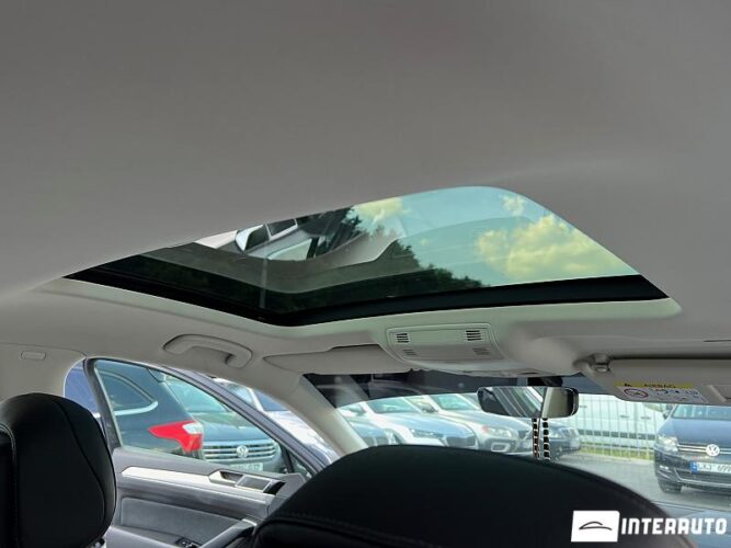 Volkswagen Passat GTE 44 interauto-car