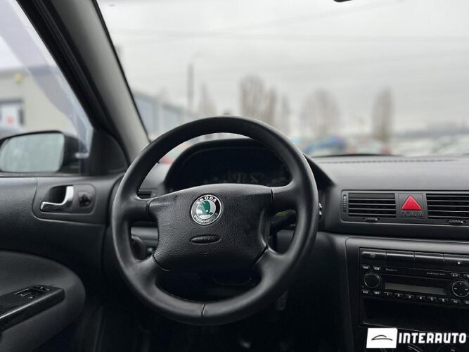 Skoda Octavia 38 interauto-car