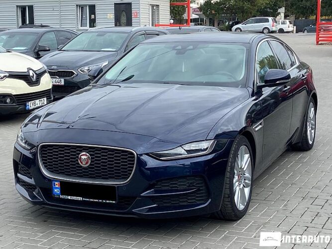 Jaguar XE 29 interauto-car