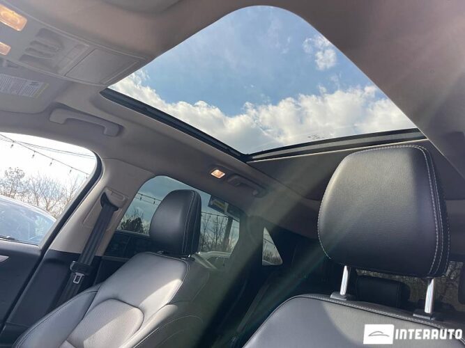 Ford Escape 46 interauto-car