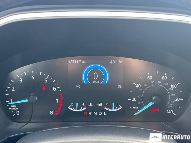 Ford Escape 41 interauto-car