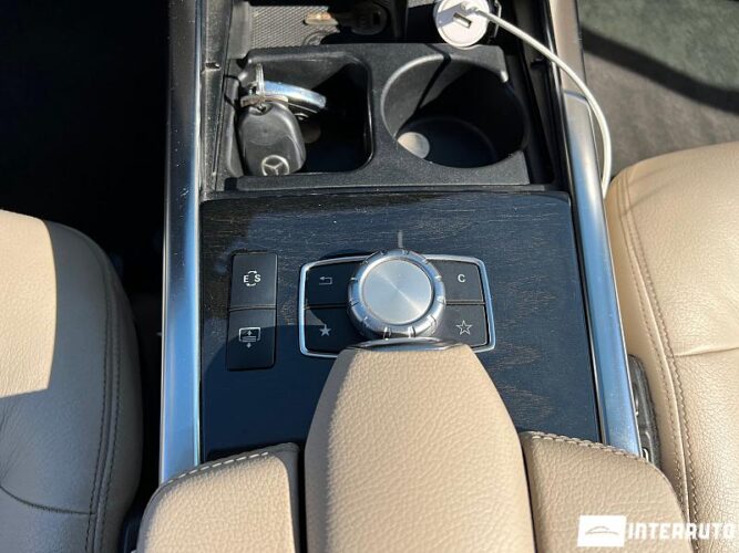 Mercedes E 300h 55 interauto-car