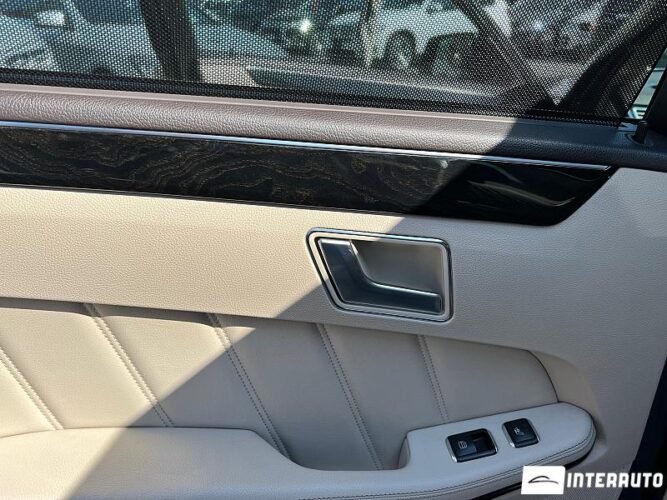 Mercedes E 300h 53 interauto-car
