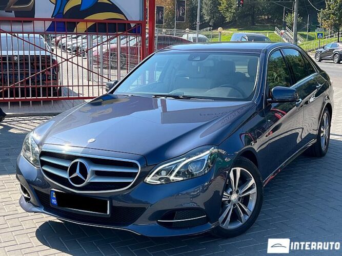 Mercedes E 300h 37 interauto-car