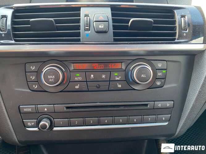 BMW X3 2.0D 38 interauto-car