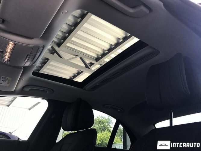 Mercedes E 220 48 interauto-car