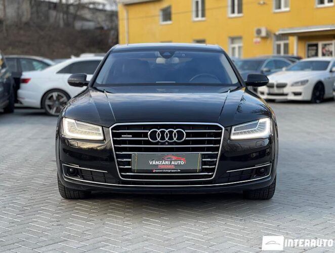 Audi A8 40 interauto-car