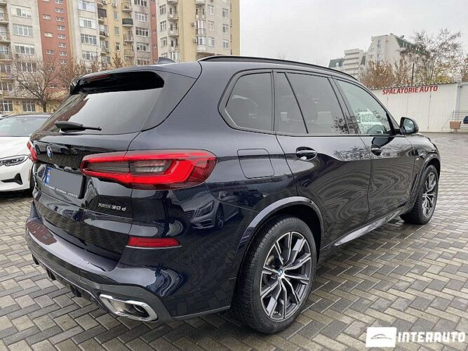 BMW X5 3.0D 35 interauto-car