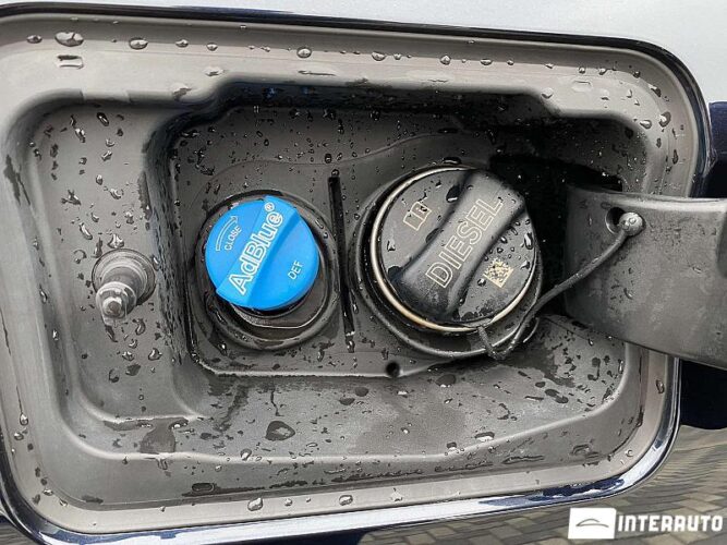 BMW X5 3.0D 53 interauto-car