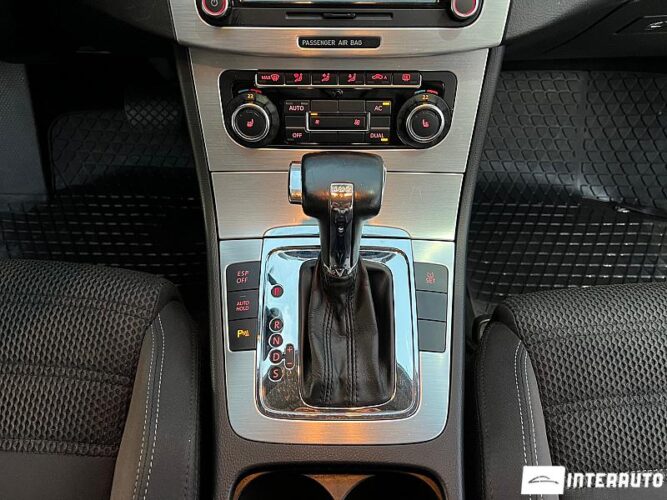 Volkswagen Passat CC 42 interauto-car
