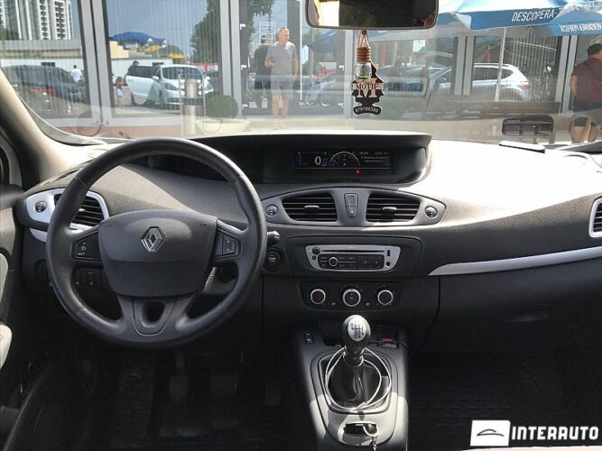 Renault Scenic 38 interauto-car