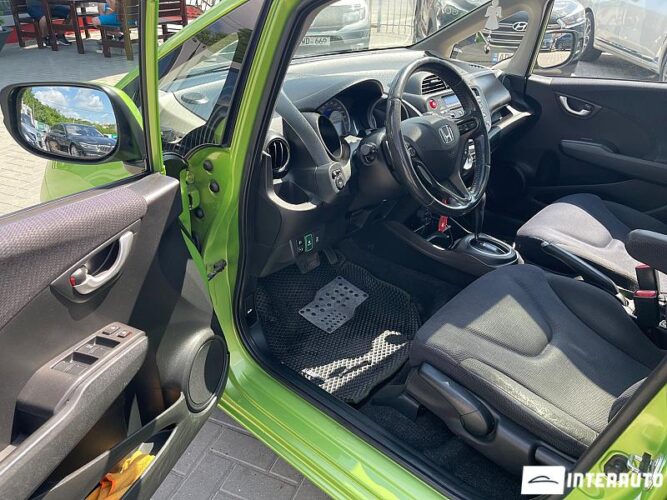 Honda Jazz 30 interauto-car