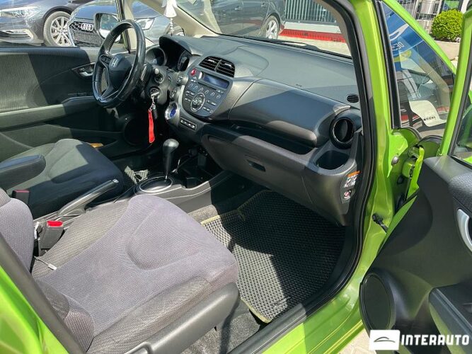 Honda Jazz 36 interauto-car