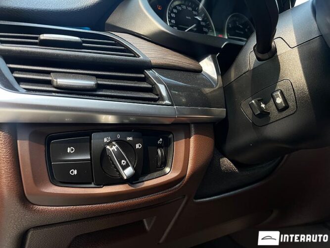 BMW X5 2.5D 48 interauto-car