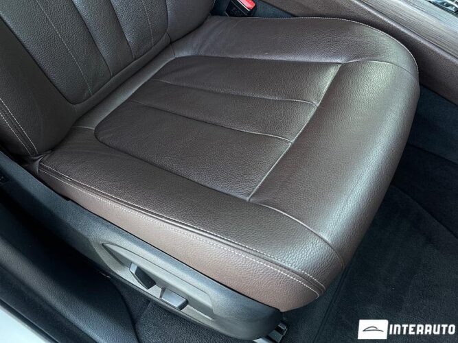 BMW X5 2.5D 58 interauto-car