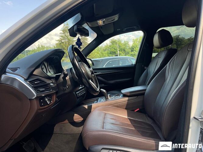 BMW X5 2.5D 44 interauto-car