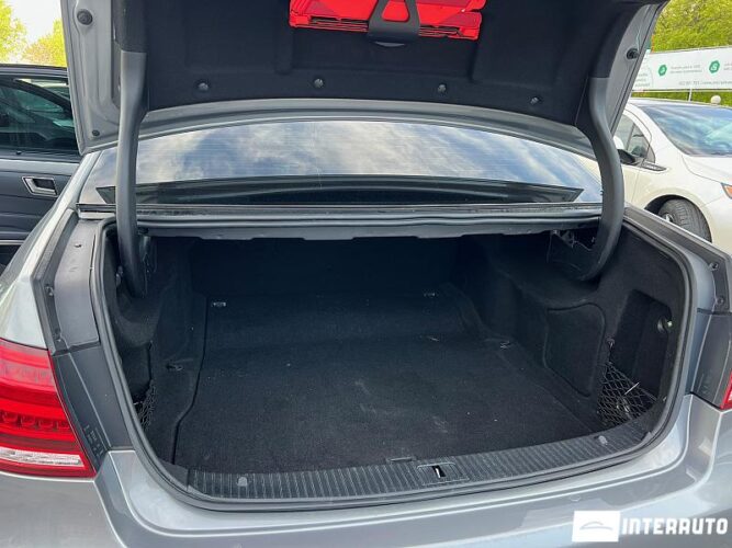 Mercedes E 200 53 interauto-car