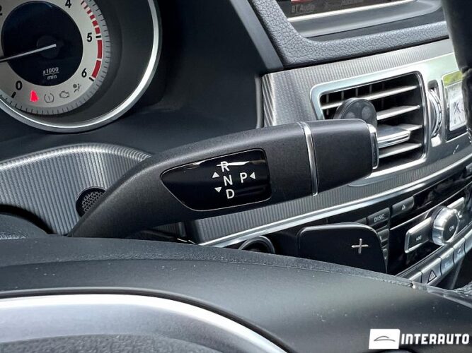 Mercedes E 200 41 interauto-car