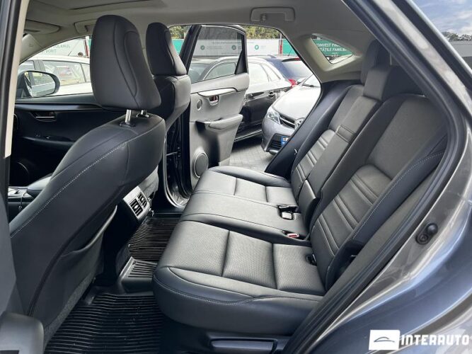 Lexus NX 300 52 interauto-car