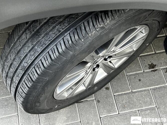 Lexus NX 300 38 interauto-car