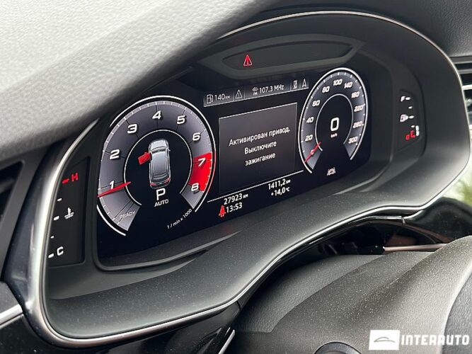 Audi Q7 41 interauto-car