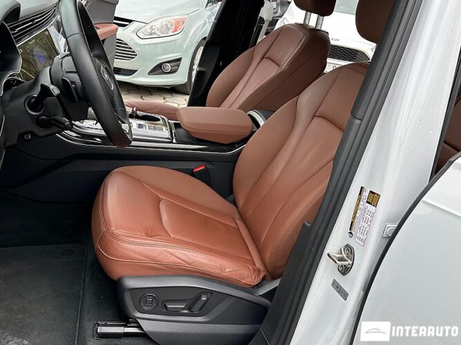 Audi Q7 39 interauto-car