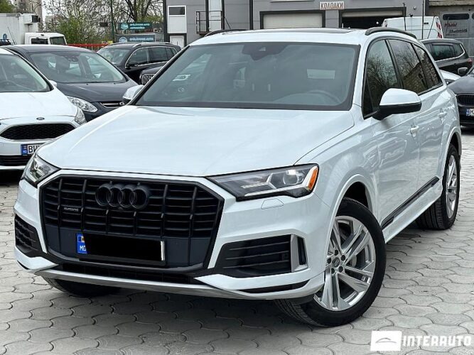Audi Q7 34 interauto-car