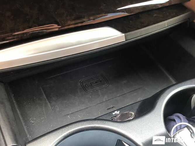 BMW 530e 51 interauto-car