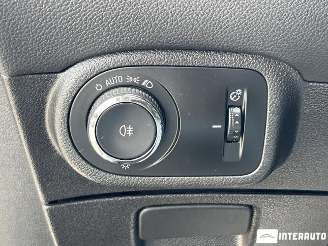 Opel Zafira 36 interauto-car