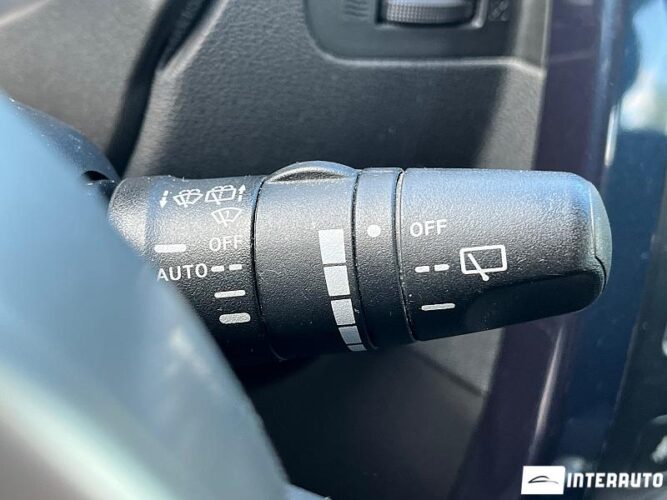 Nissan X-Trail 43 interauto-car