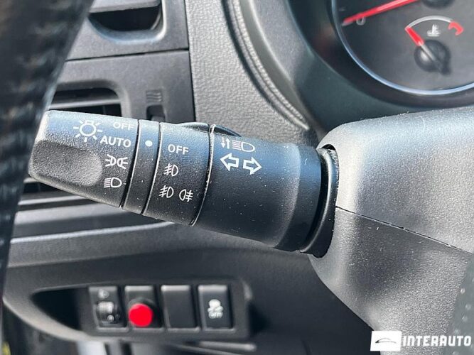 Nissan X-Trail 45 interauto-car