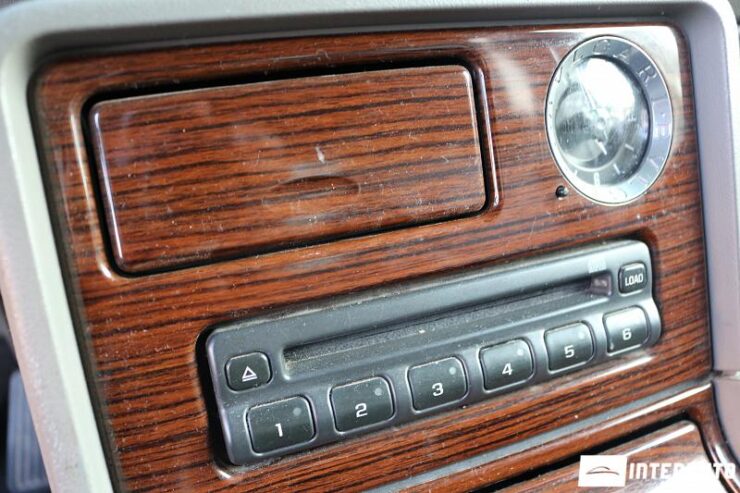 Cadillac Escalade 42 interauto-car