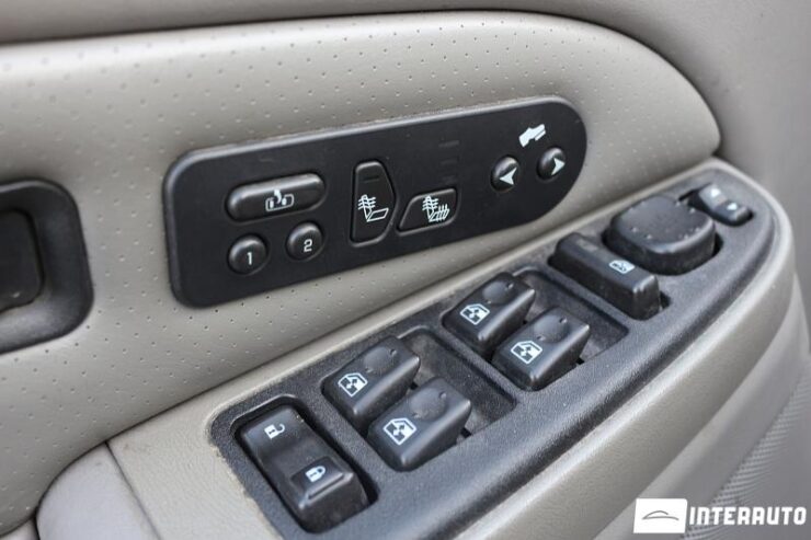 Cadillac Escalade 47 interauto-car