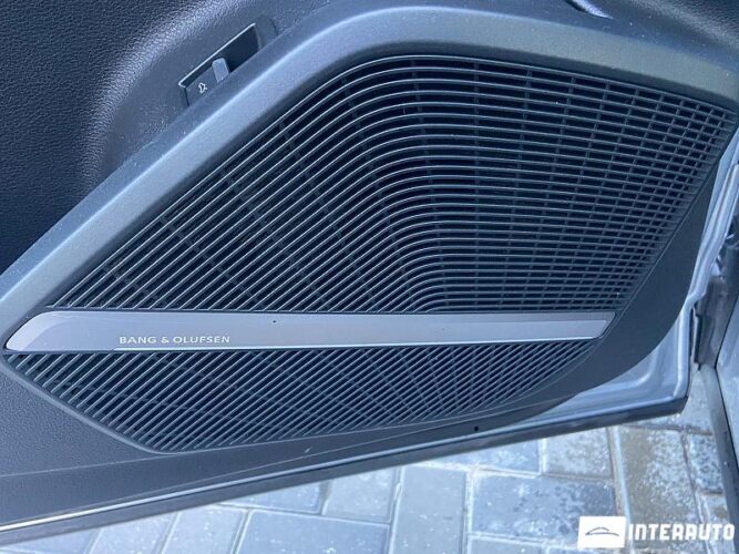 Audi Q5 41 interauto-car