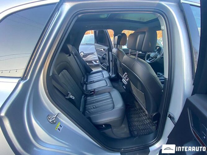 Audi Q5 52 interauto-car