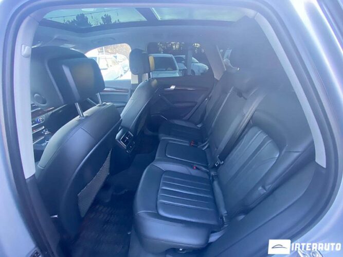 Audi Q5 50 interauto-car