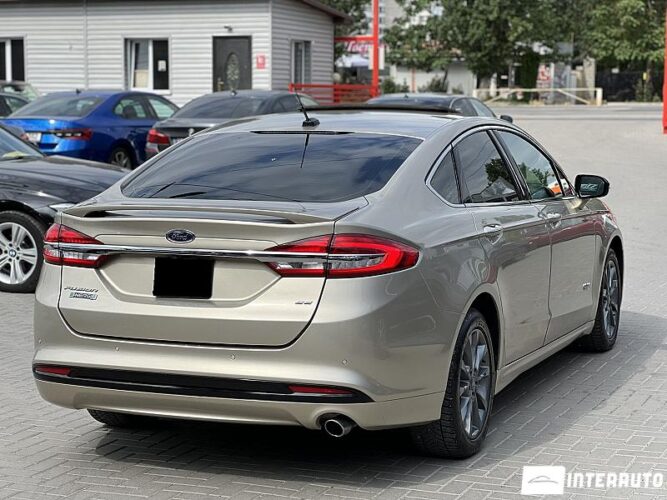 Ford Fusion 41 interauto-car