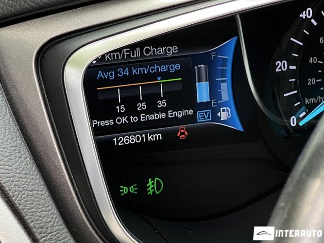 Ford Fusion 56 interauto-car