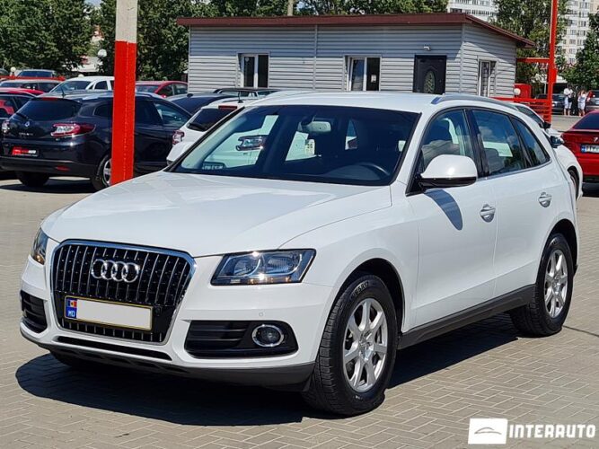 Audi Q5 32 interauto-car